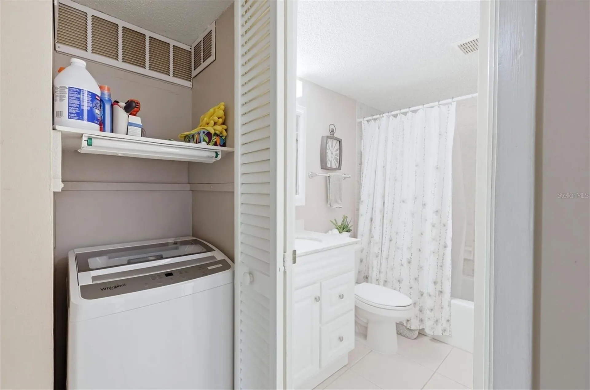 2756 Clubhouse Drive Sarasota FL 34232