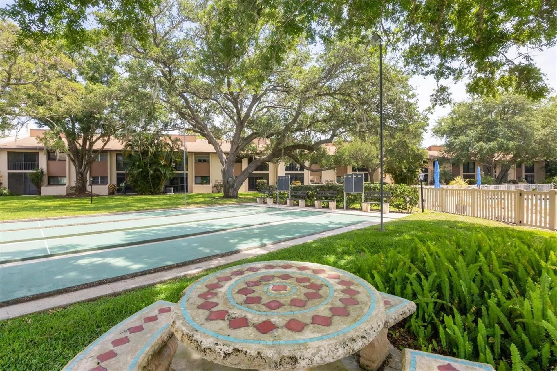 2756 Clubhouse Drive Sarasota FL 34232