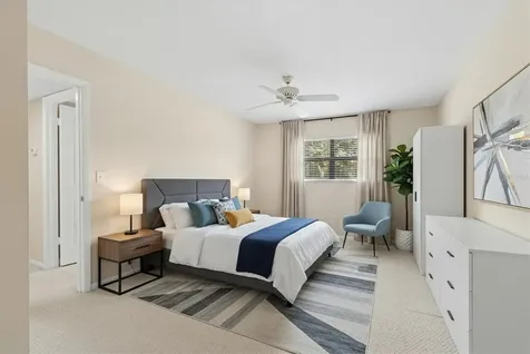 2756 Clubhouse Drive Sarasota FL 34232