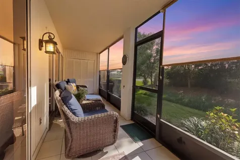 2756 Clubhouse Drive Sarasota FL 34232
