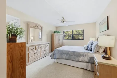 2756 Clubhouse Drive Sarasota FL 34232
