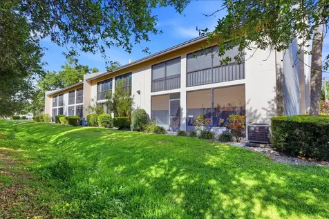2756 Clubhouse Drive Sarasota FL 34232