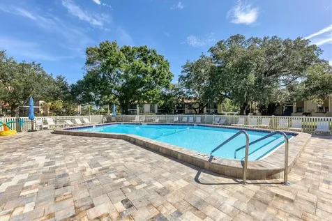 2756 Clubhouse Drive Sarasota FL 34232