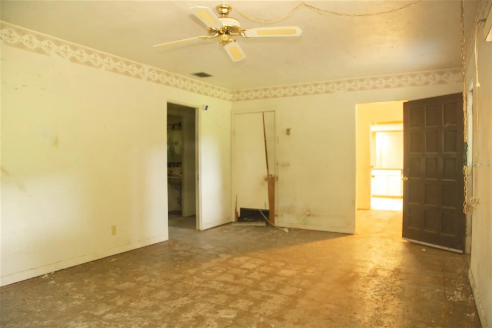7439 Mott Avenue Orlando FL 32810