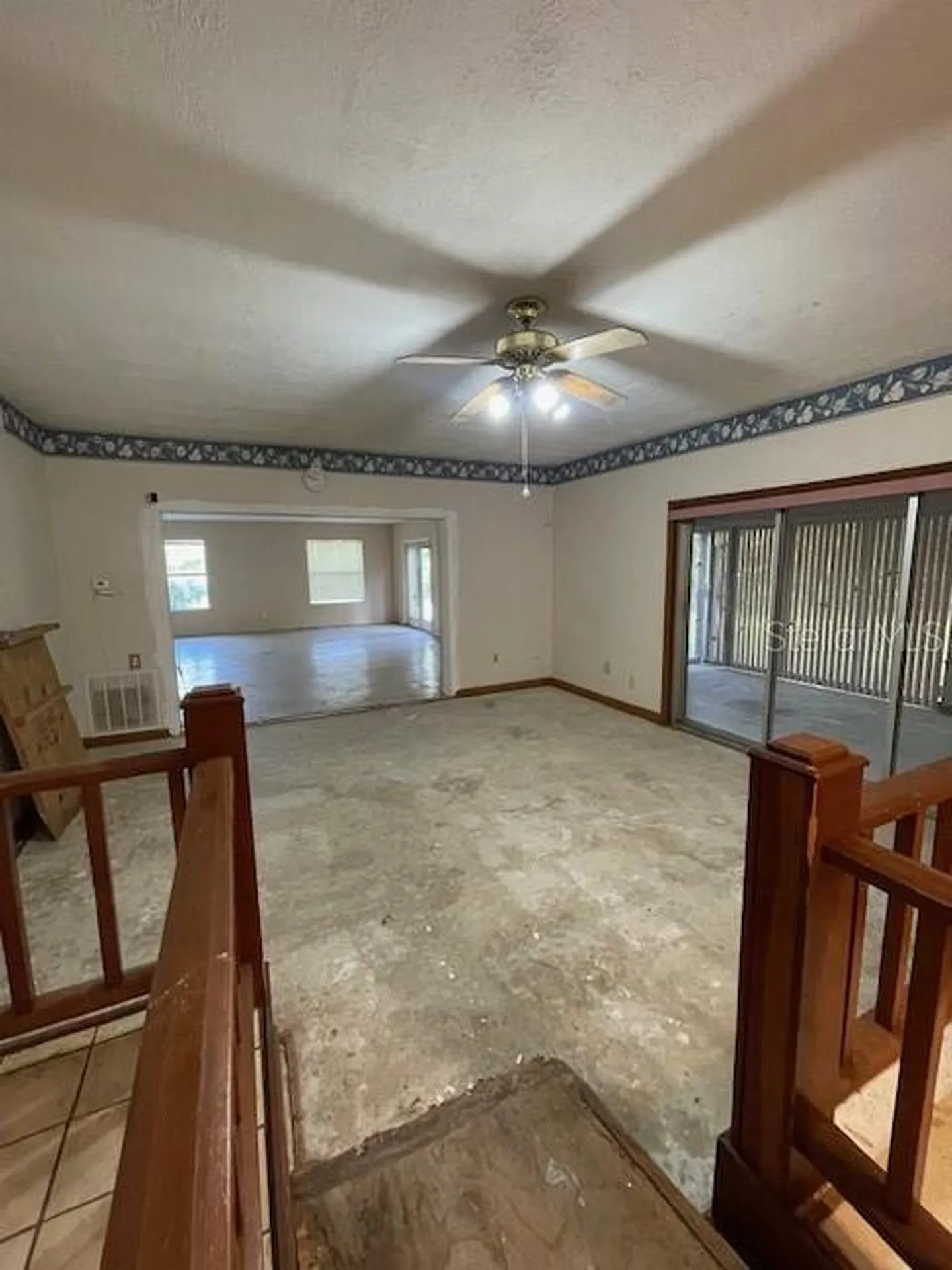 7439 Mott Avenue Orlando FL 32810
