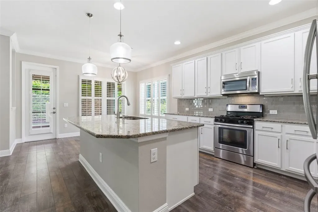 7017 Artesian Court Apollo Beach FL 33572