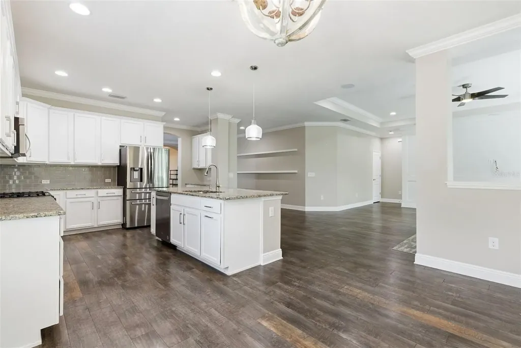 7017 Artesian Court Apollo Beach FL 33572