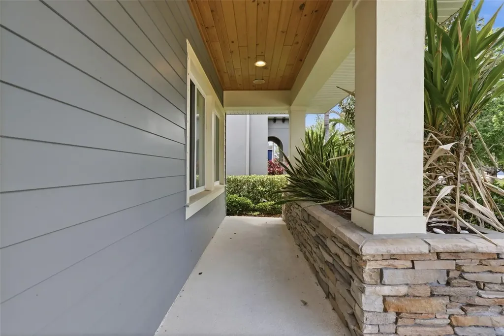 7017 Artesian Court Apollo Beach FL 33572