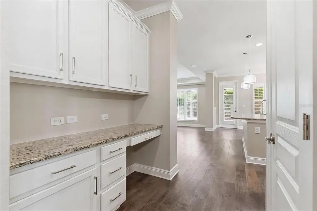 7017 Artesian Court Apollo Beach FL 33572