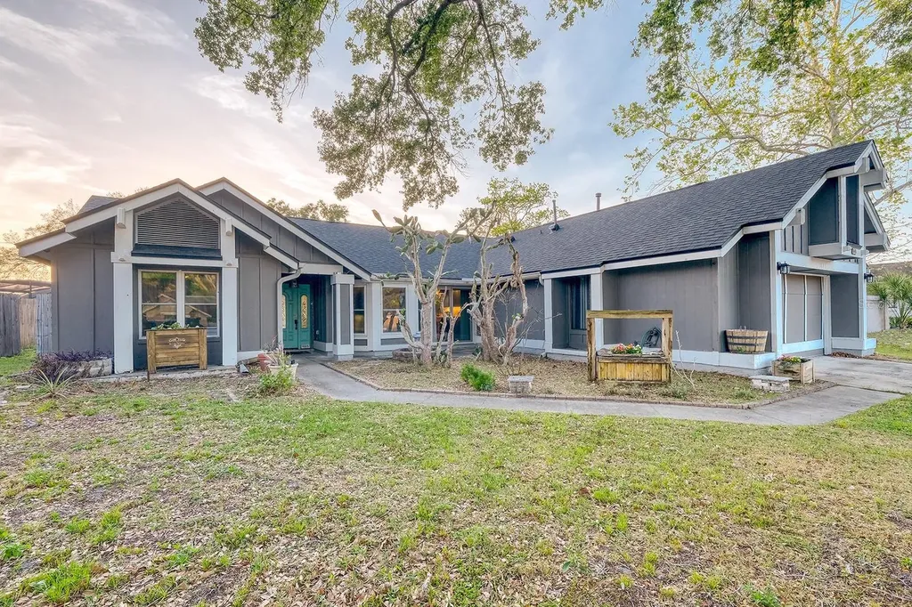 1665 Grange Circle Longwood FL 32750