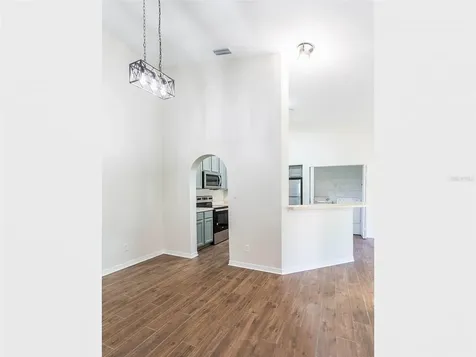 36921 Value Circle Dade City FL 33525