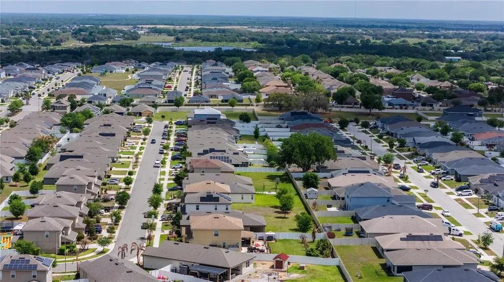 375 Villa Sorrento Circle Haines City FL 33844