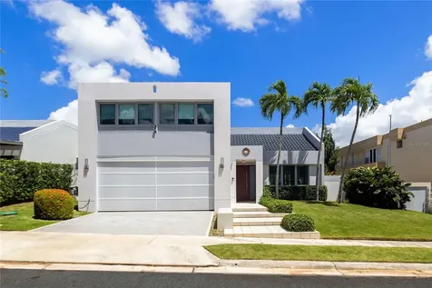 69 Roble Guaynabo PR 00966