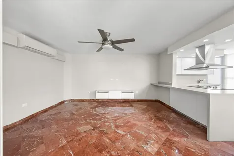 69 Roble Guaynabo PR 00966