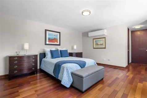 69 Roble Guaynabo PR 00966