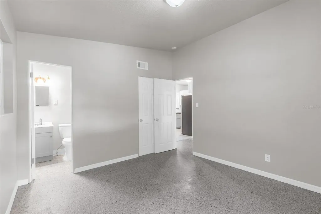 1712 Tallahassee Drive Daytona Beach FL 32117