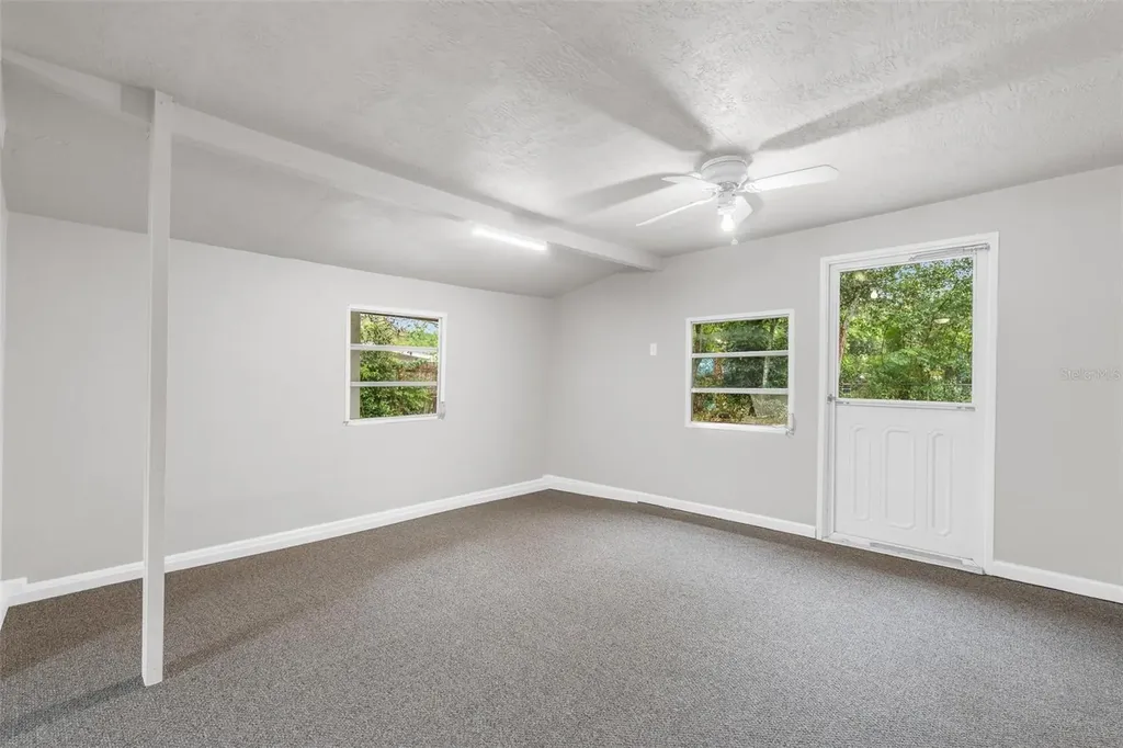 1712 Tallahassee Drive Daytona Beach FL 32117