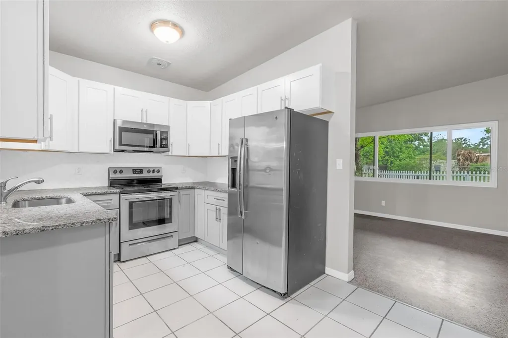 1712 Tallahassee Drive Daytona Beach FL 32117
