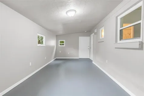 1712 Tallahassee Drive Daytona Beach FL 32117