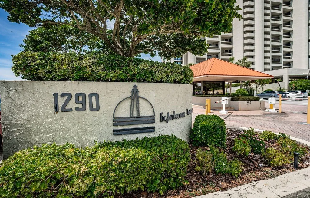 1290 Gulf Boulevard Clearwater Beach FL 33767