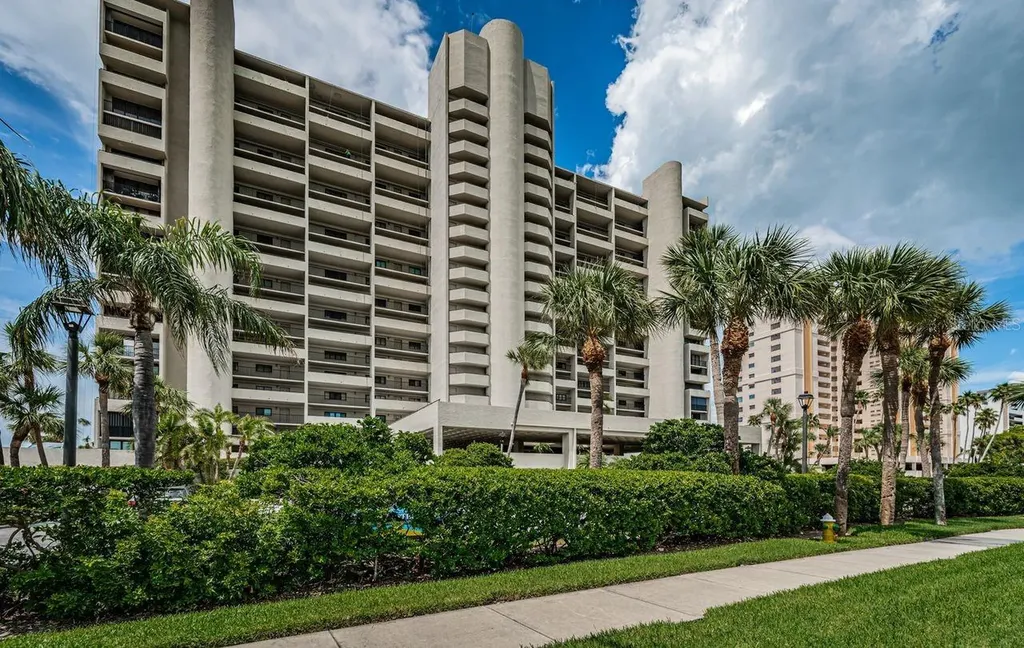 1290 Gulf Boulevard Clearwater Beach FL 33767