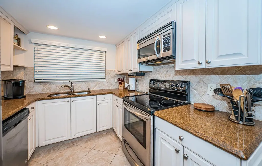 1290 Gulf Boulevard Clearwater Beach FL 33767