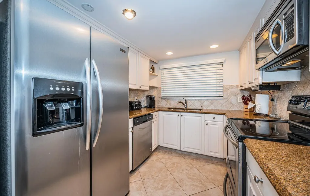 1290 Gulf Boulevard Clearwater Beach FL 33767