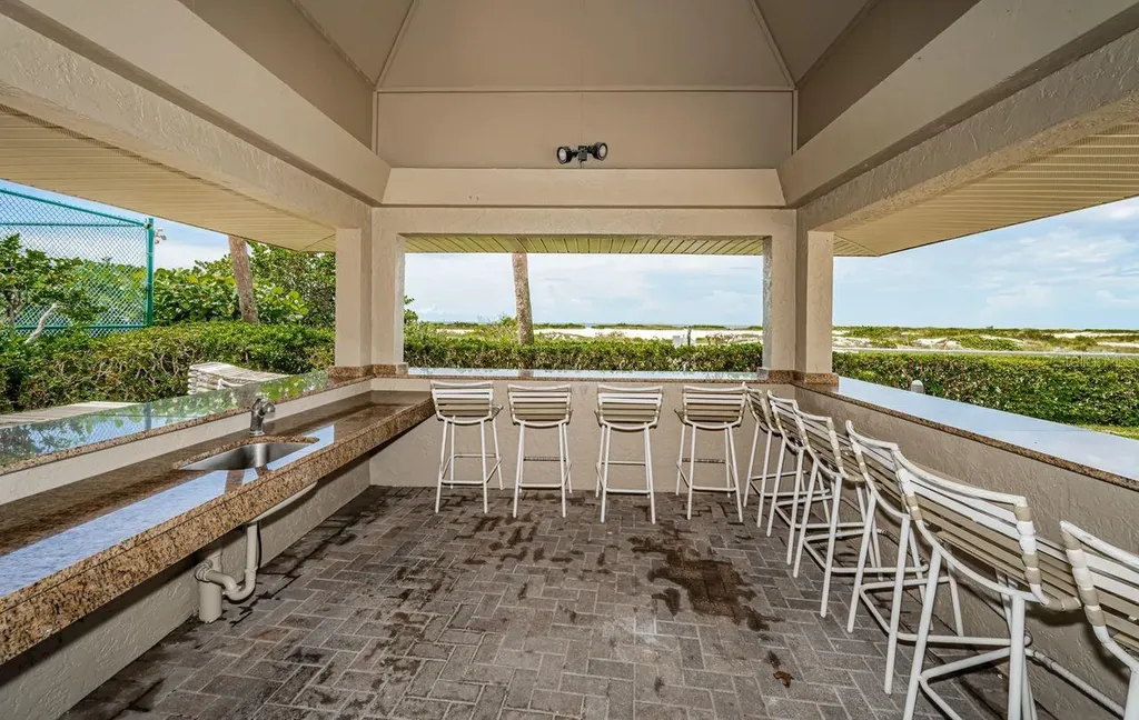 1290 Gulf Boulevard Clearwater Beach FL 33767