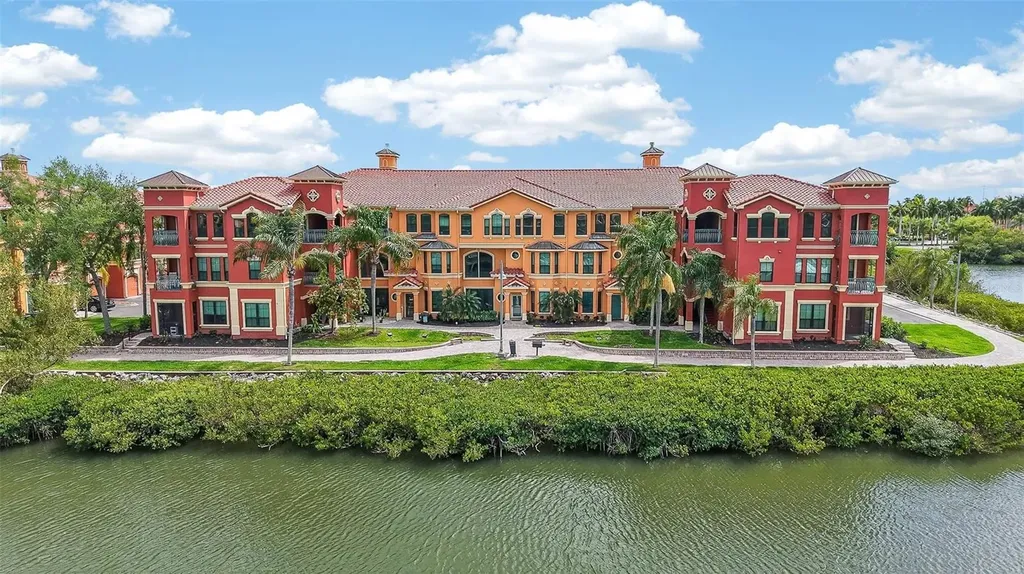 2730 Via Tivoli Clearwater FL 33764
