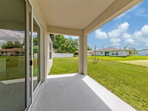 1047 Comfort Lane North Port FL 34288