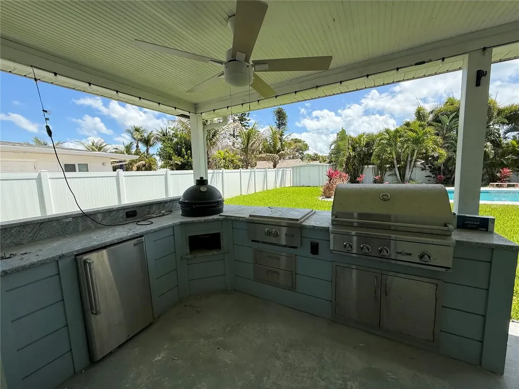 3665 Belle Vista Drive E St Pete Beach FL 33706