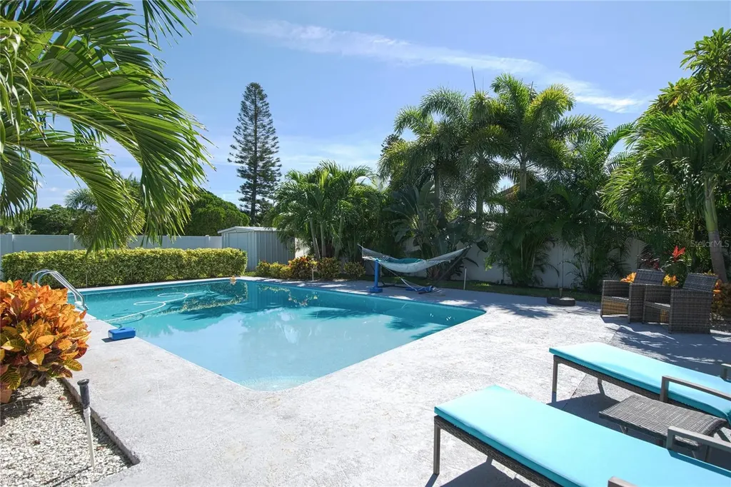 3665 Belle Vista Drive E St Pete Beach FL 33706