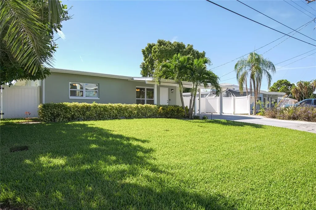 3665 Belle Vista Drive E St Pete Beach FL 33706