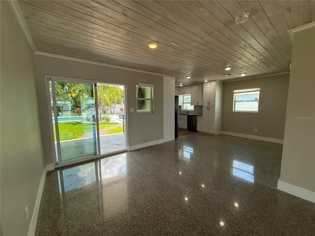 3665 Belle Vista Drive E St Pete Beach FL 33706