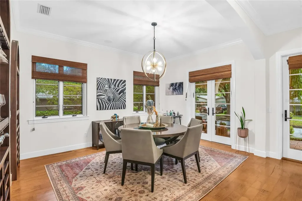 18 Celia Lane Orlando FL 32803