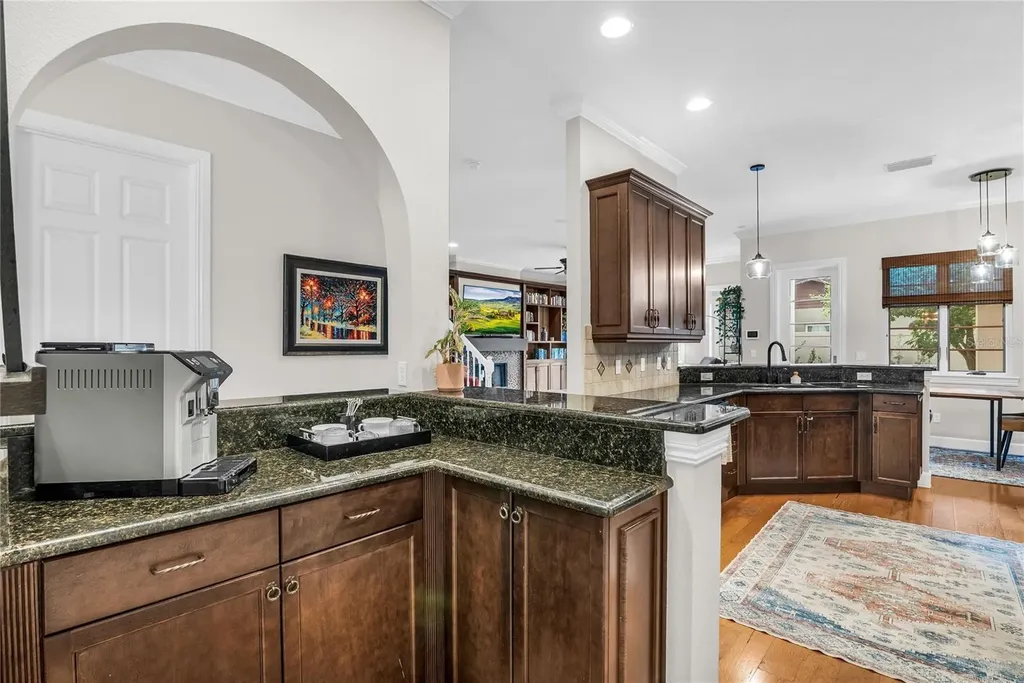 18 Celia Lane Orlando FL 32803