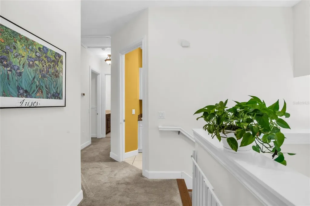 18 Celia Lane Orlando FL 32803