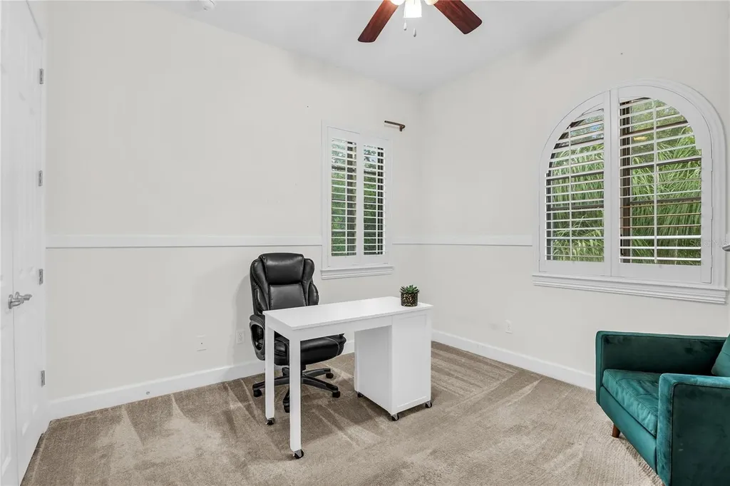 18 Celia Lane Orlando FL 32803