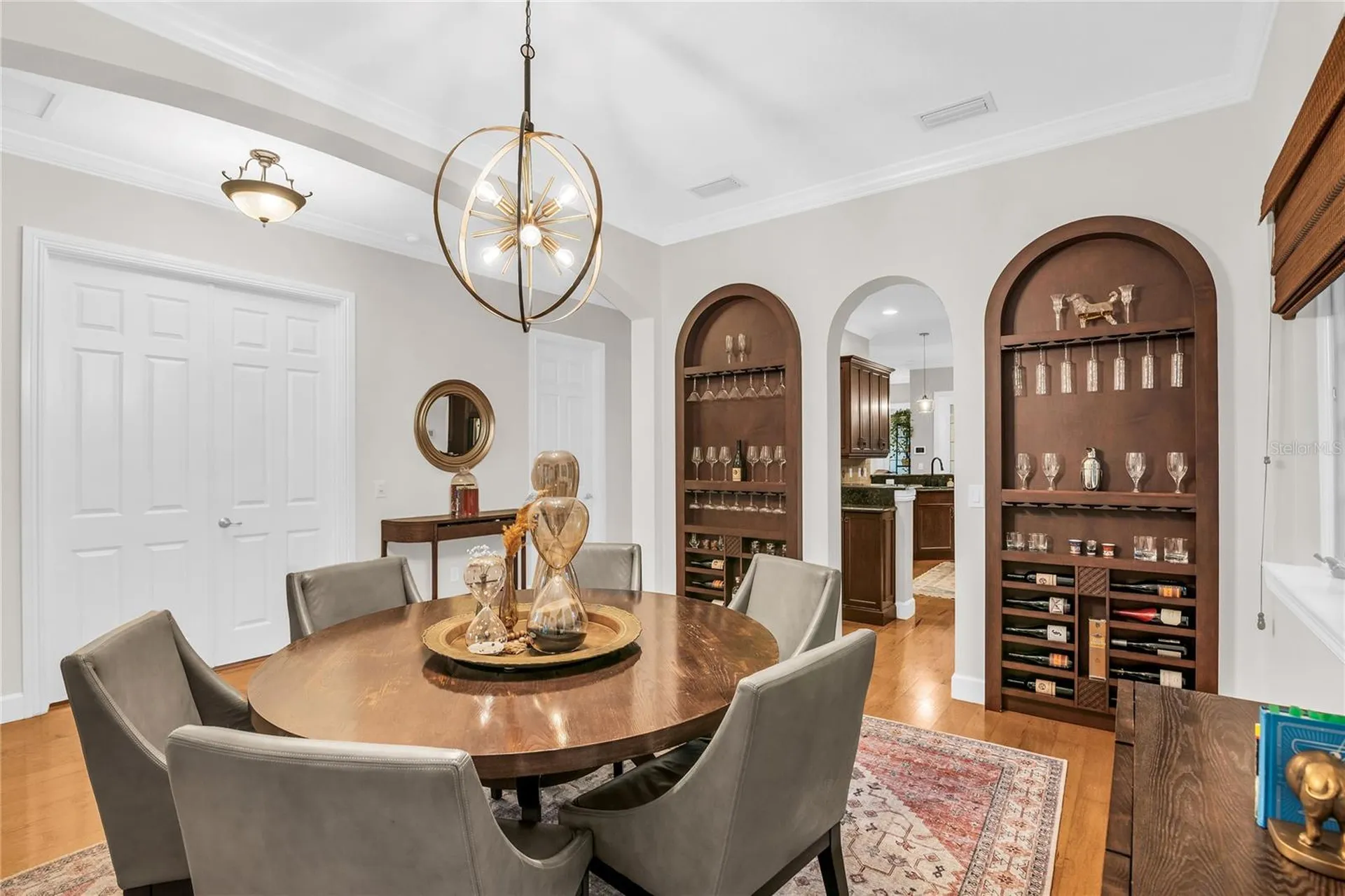18 Celia Lane Orlando FL 32803