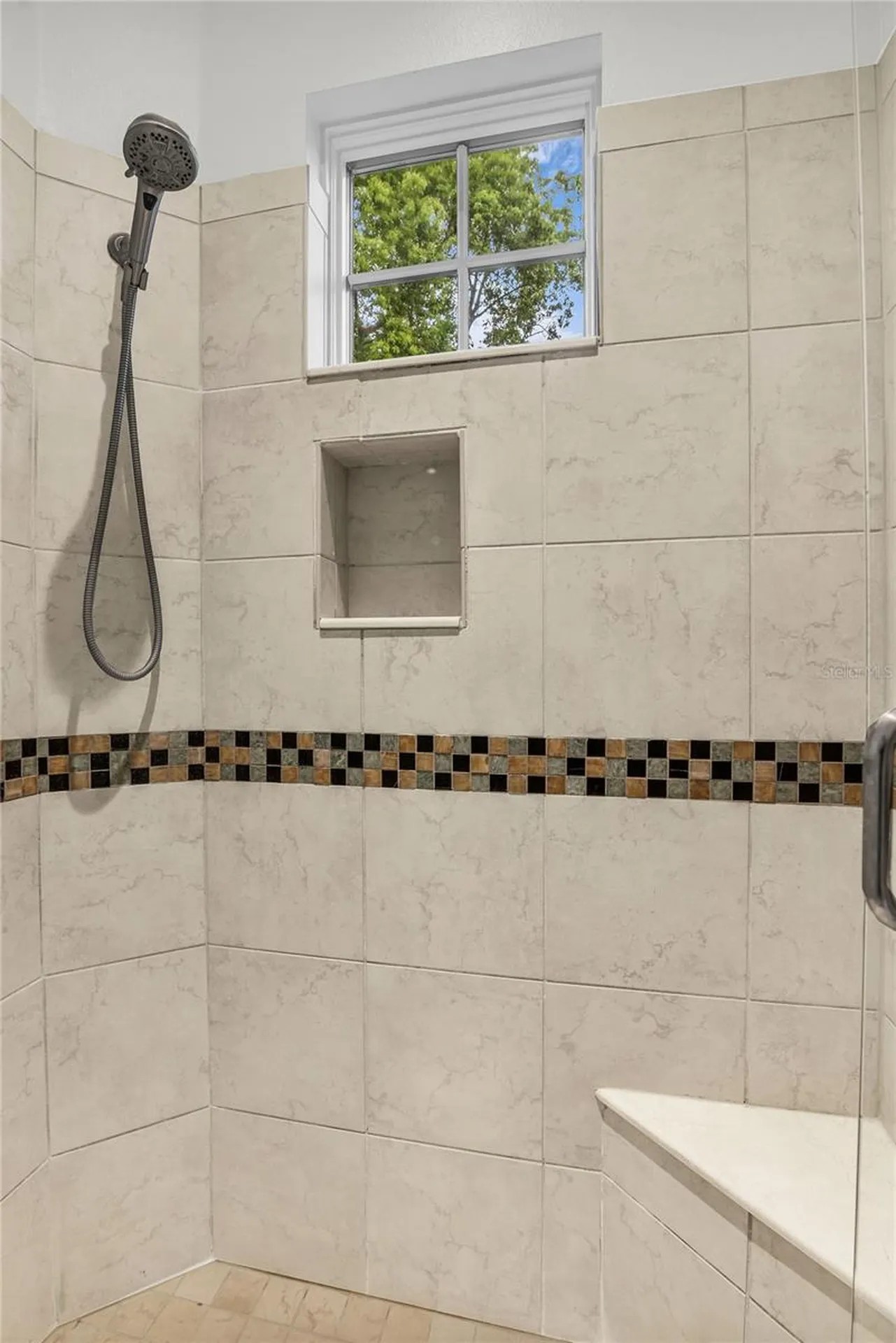 18 Celia Lane Orlando FL 32803