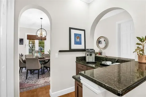 18 Celia Lane Orlando FL 32803