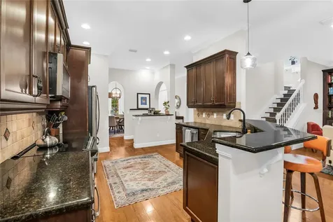 18 Celia Lane Orlando FL 32803