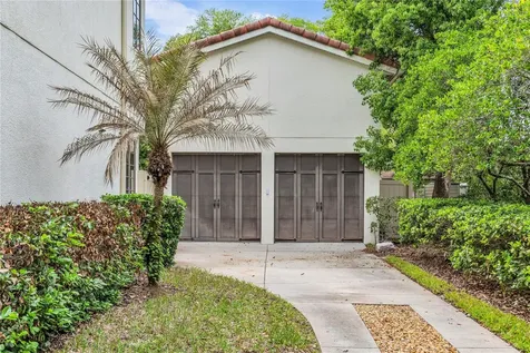 18 Celia Lane Orlando FL 32803