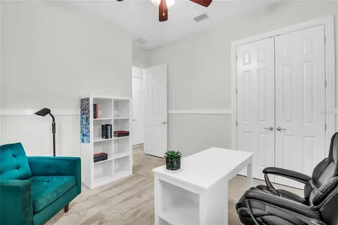 18 Celia Lane Orlando FL 32803