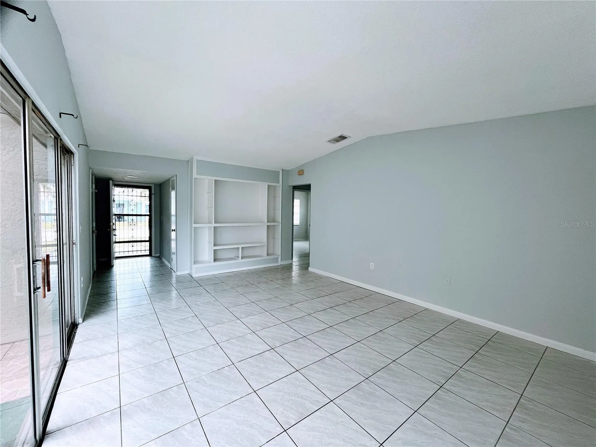 943 Oropesa Avenue Orlando FL 32807