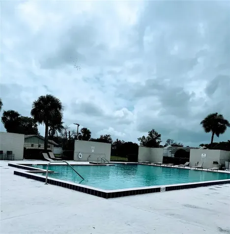 943 Oropesa Avenue Orlando FL 32807