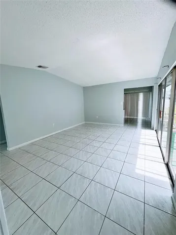 943 Oropesa Avenue Orlando FL 32807