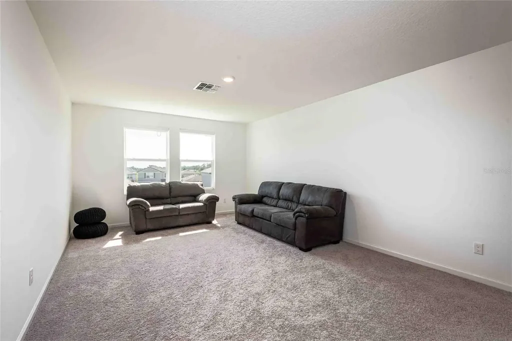 11644 Judicial Court Dade City FL 33525