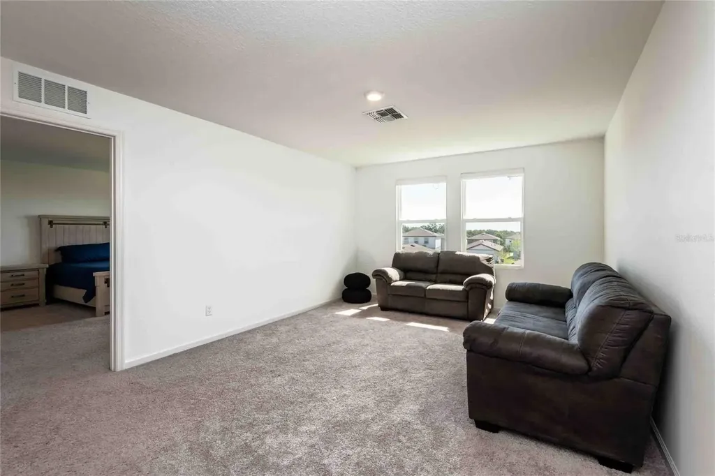11644 Judicial Court Dade City FL 33525