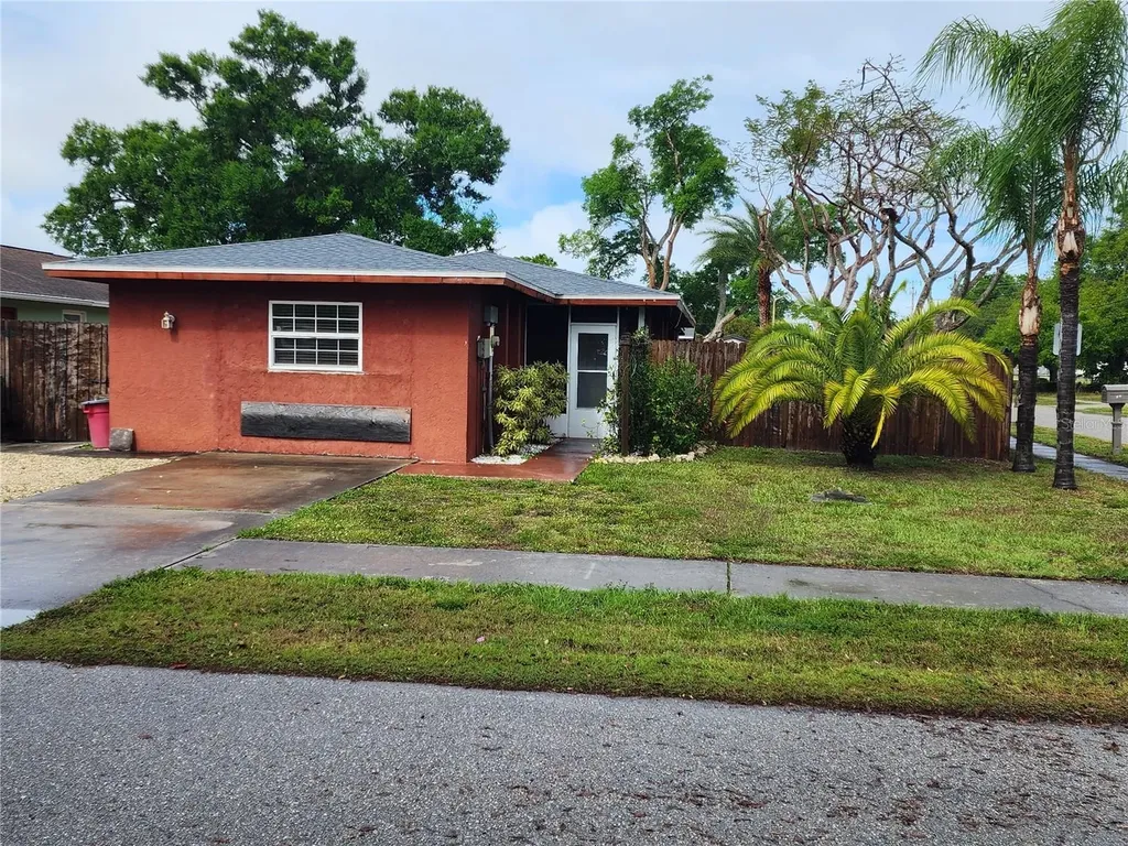 3050 8th Street Sarasota FL 34237